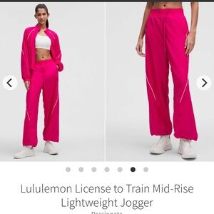 Lululemon License to Train Mid-Rise Lightweight Jogger
Passionate